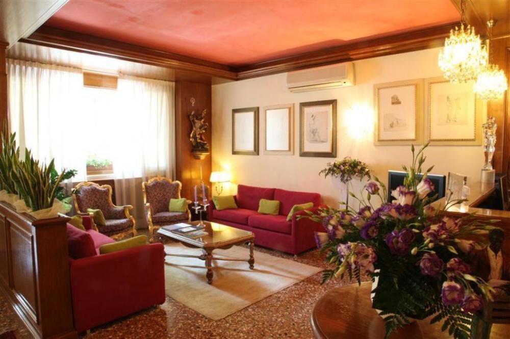 Hotel Ristorante La Rosina มารอสติกา ภายนอก รูปภาพ